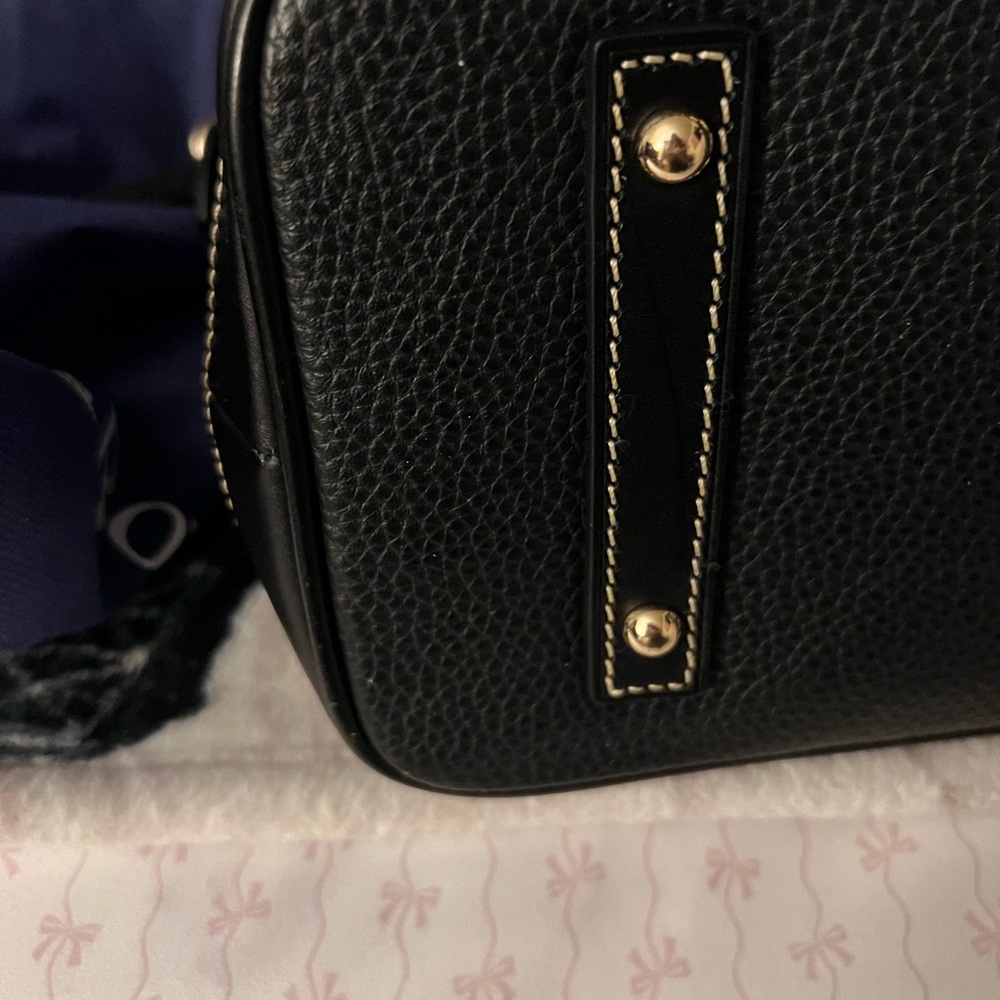 Dooney & Bourke large satchel Black/Black EUC - Picture 10 of 10